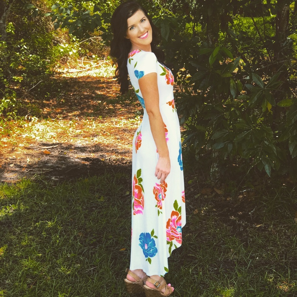 Floral maxi dress size small- worn once